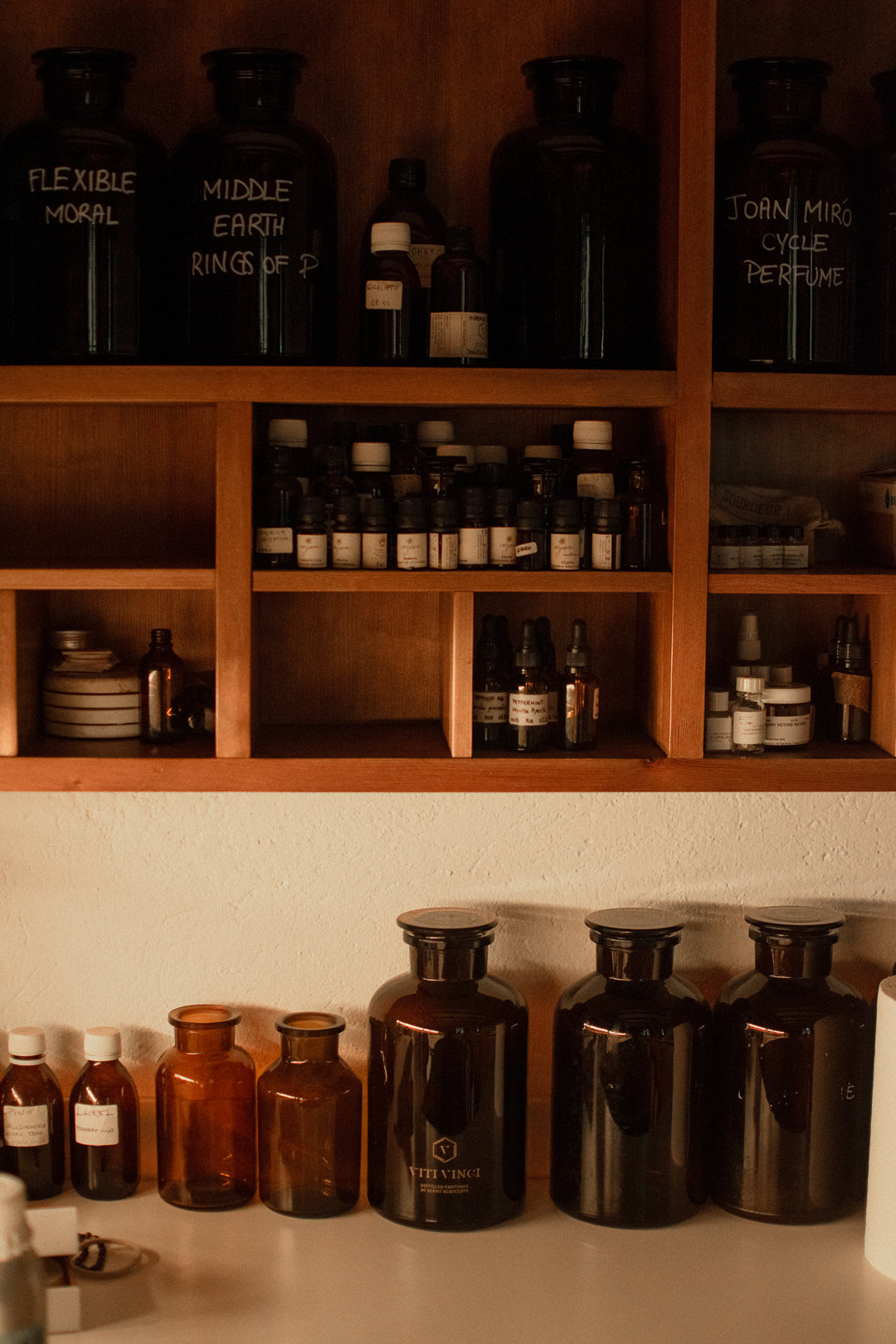 Cómo Crear tu Perfume: Descubre la Metodología Artesanal de Vitivinci
