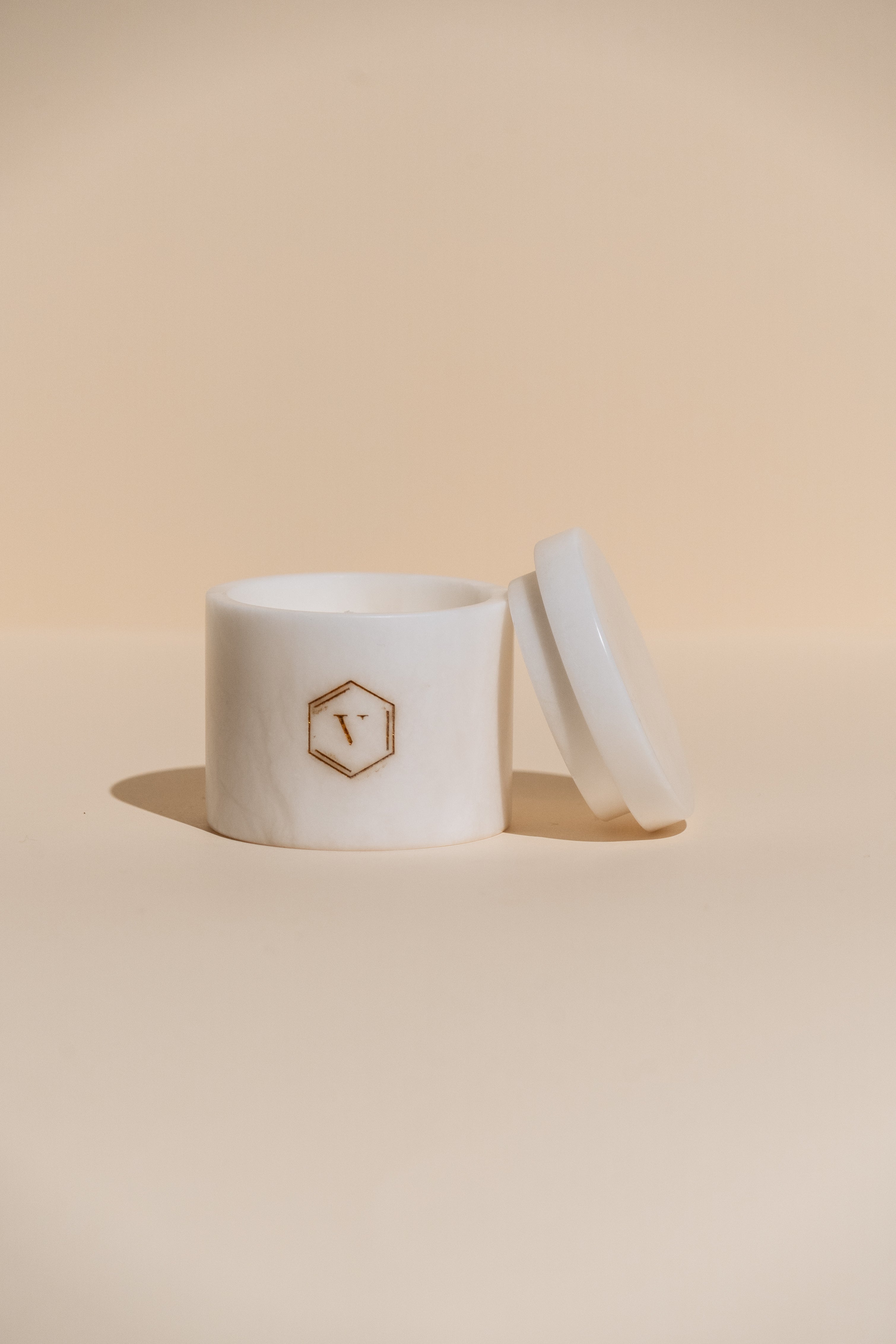 Alabaster Diffuser | Vitivinci – Viti Vinci